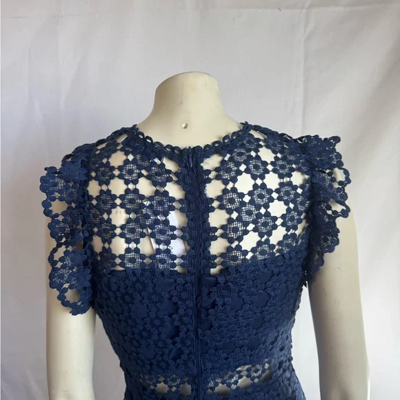 Petal & Pup Lauren Navy Dress Size Size 8 - Picture 9 of 11